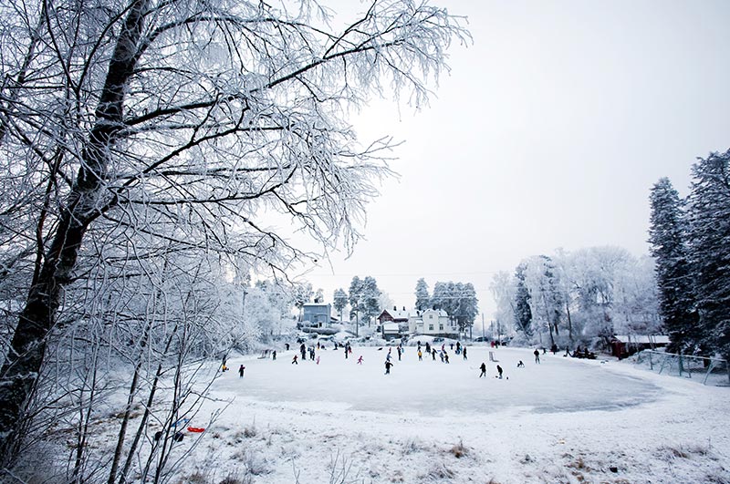 outdoorkeeda-ice skating in india-