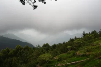 10 Indian Places That Feel Like Winter
