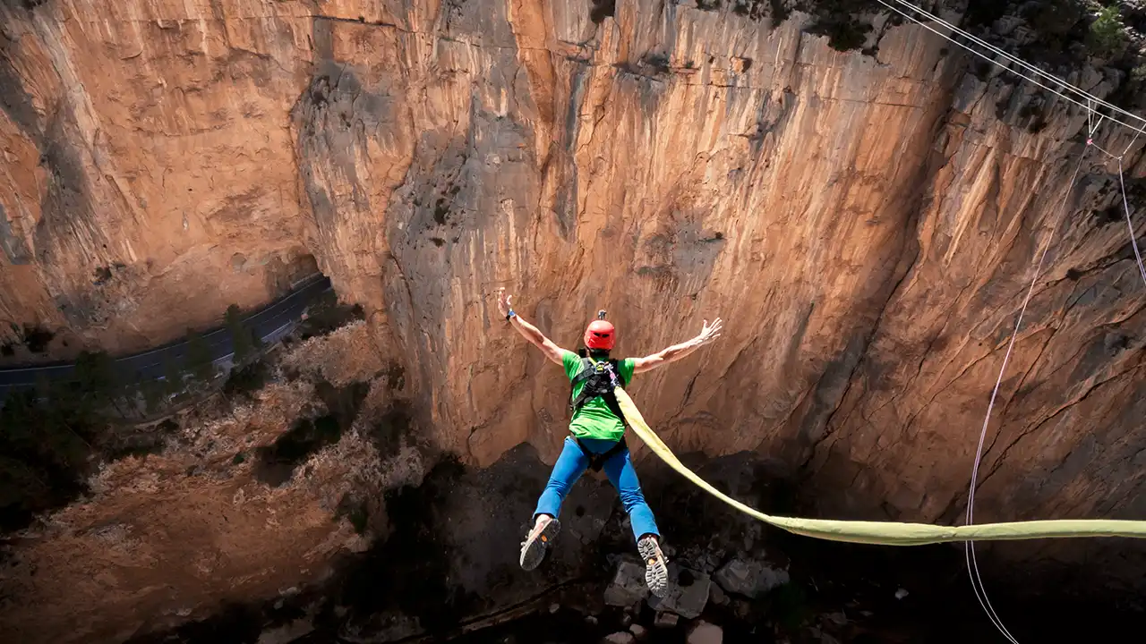Bungee Jumping at Niouc Bridge
