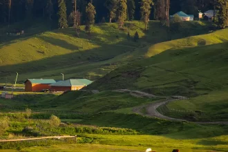 J&K Tourism Reopens 16 Scenic Destinations