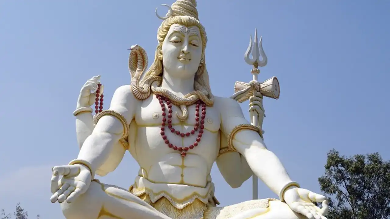 top 7 rishikesh historical attractions 2025