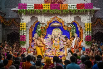 Banke Bihari Temple - The Unseen Celebration Why Banke Bihari's Janmashtami is So Unique